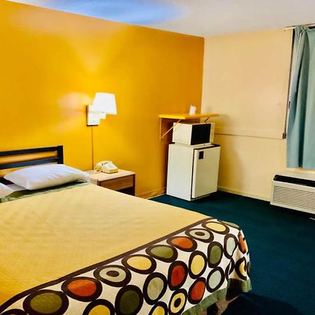 Red Carpet Inn & Suites Lima -Listing Partner מראה חיצוני תמונה