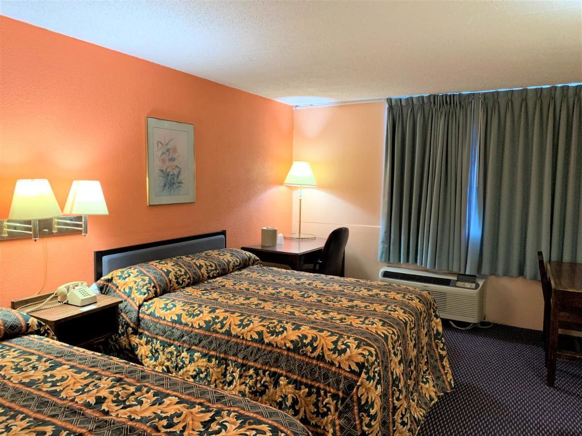 Red Carpet Inn & Suites Lima -Listing Partner מראה חיצוני תמונה