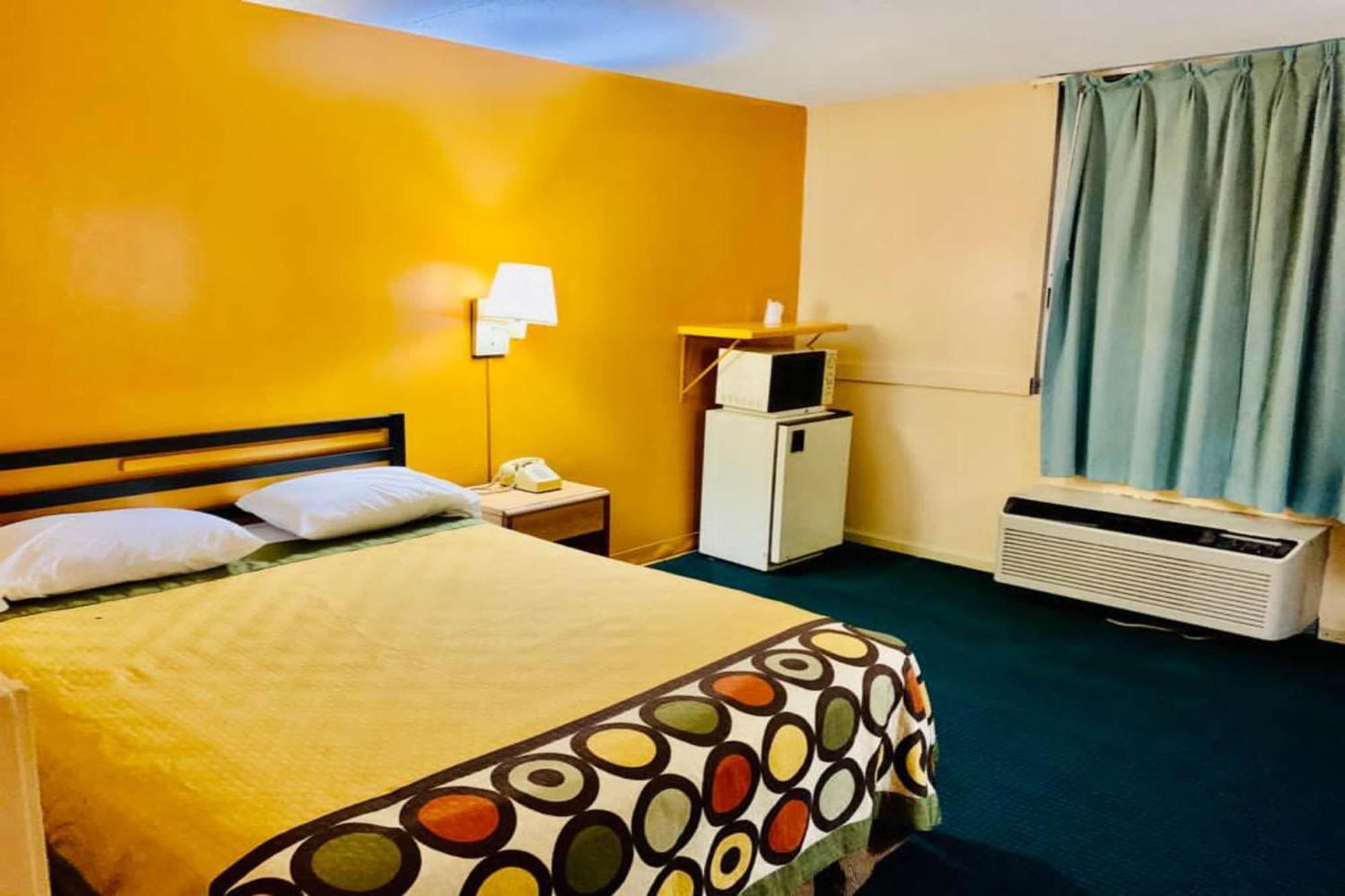 Red Carpet Inn & Suites Lima -Listing Partner מראה חיצוני תמונה