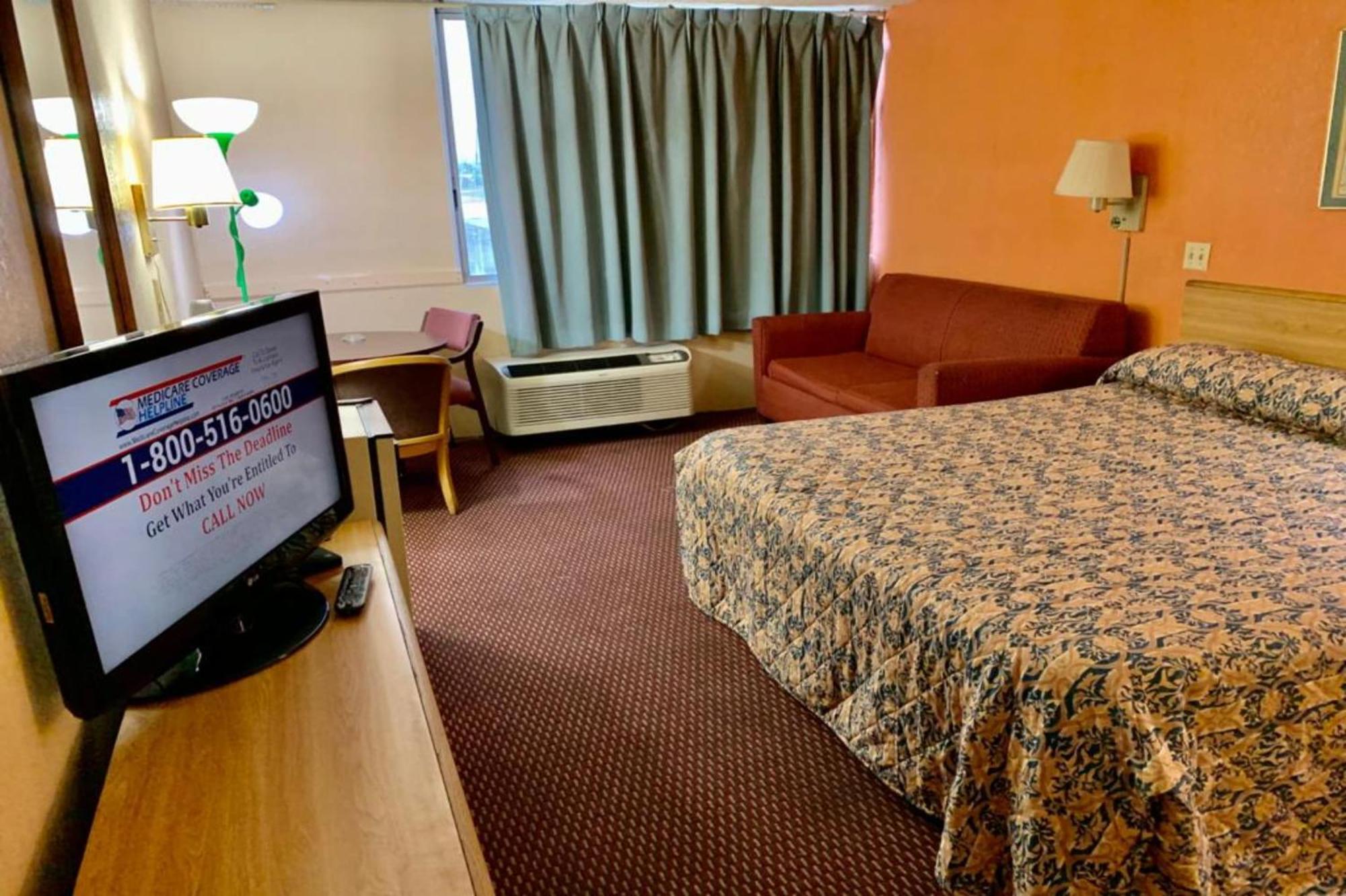 Red Carpet Inn & Suites Lima -Listing Partner מראה חיצוני תמונה