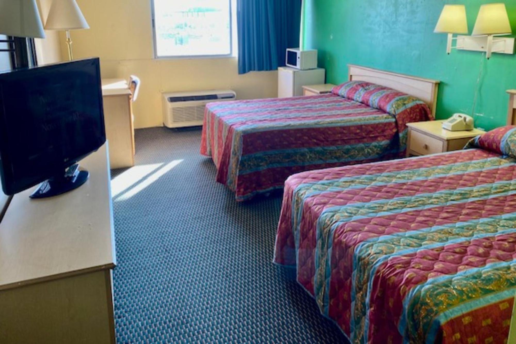 Red Carpet Inn & Suites Lima -Listing Partner מראה חיצוני תמונה