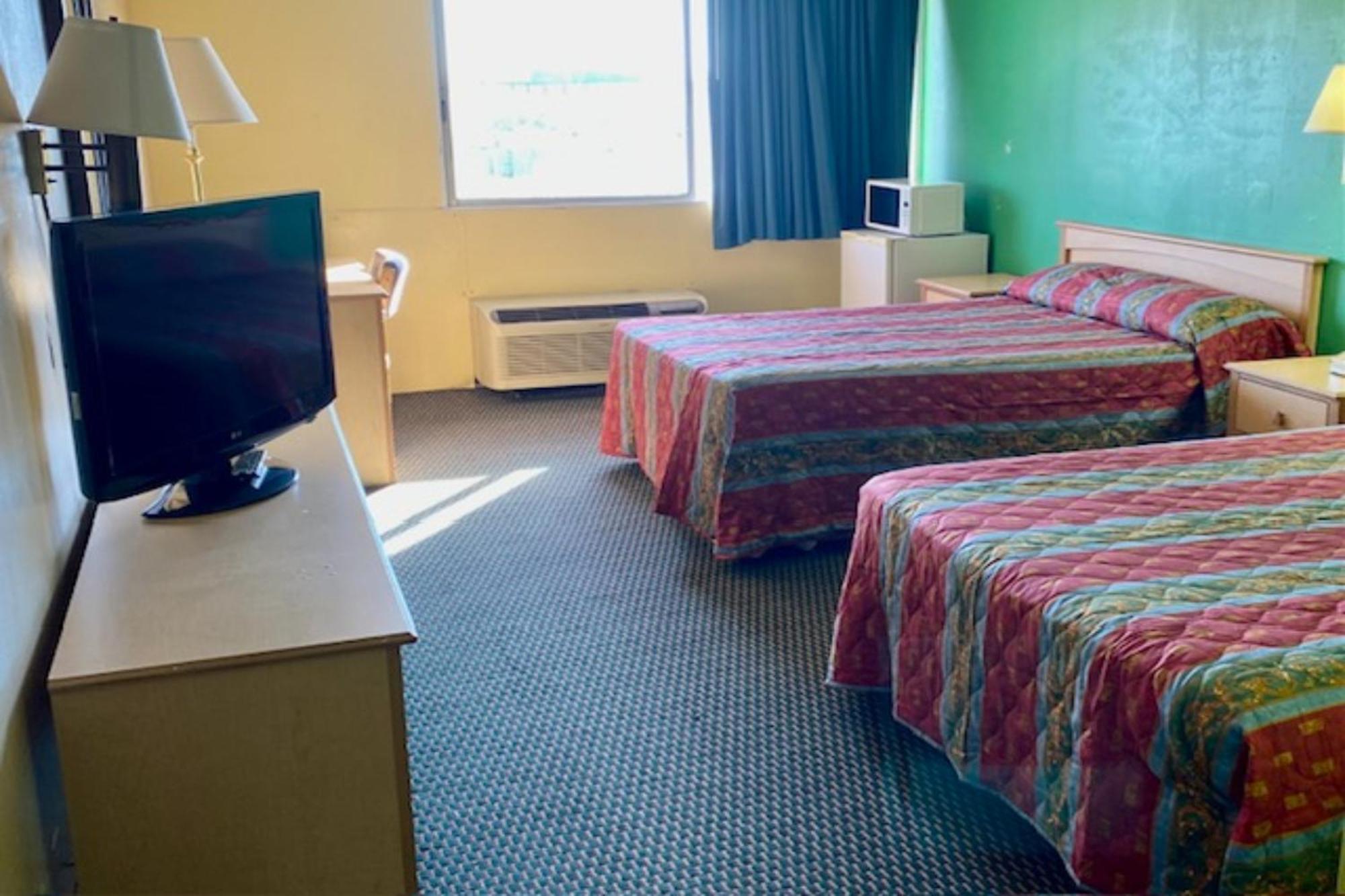 Red Carpet Inn & Suites Lima -Listing Partner מראה חיצוני תמונה